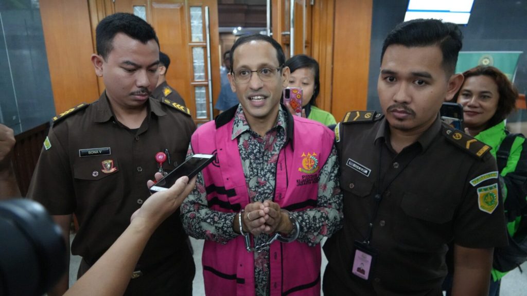 Korupsi Chromebook Nadiem Makarim, Mantan Direktur SMP Menangis Saat Penyidikan